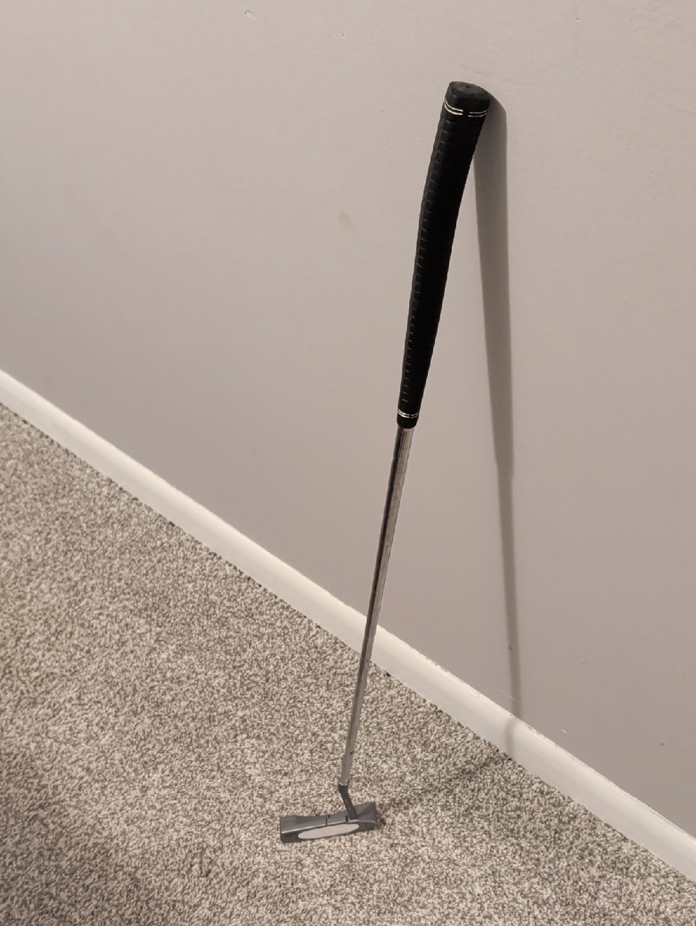 Knight Men's Golf Putter - Classic Mallet Style